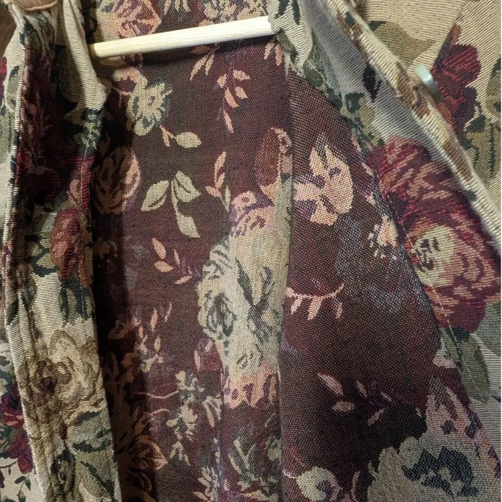 Vintage 1990s Lemon Grass Floral Tapestry Jacket S Cottagecore Dark Academia Y2K